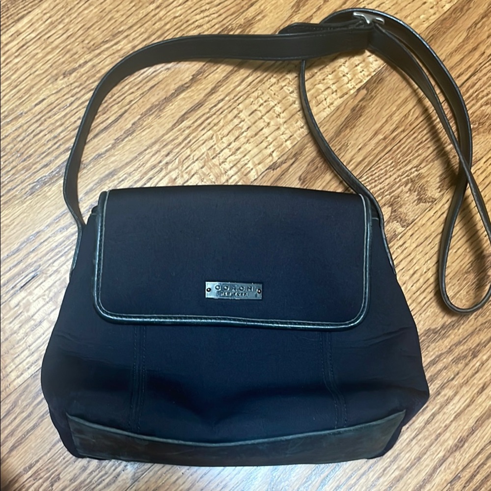 Coach Black Shoulder Bag with Structured Design